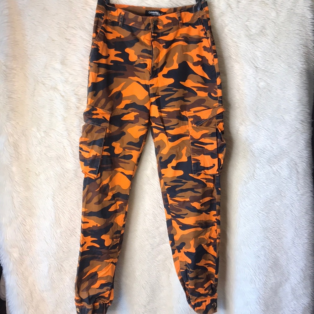 ORANGE ARMY CARGO PANTS🧡